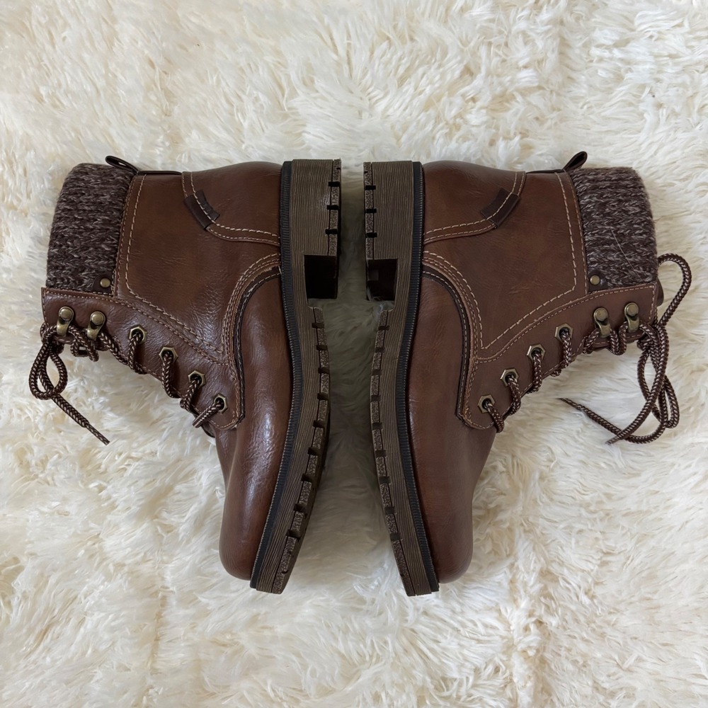 Eva & Zoe Cristy Brown Lace Up Combat Boots with Knit Collar Size 7.5 M